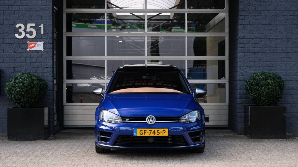 Volkswagen Golf Volkswagen Golf 2.0 TSI R | Orig NL | TTE525 | Pano | Vol!