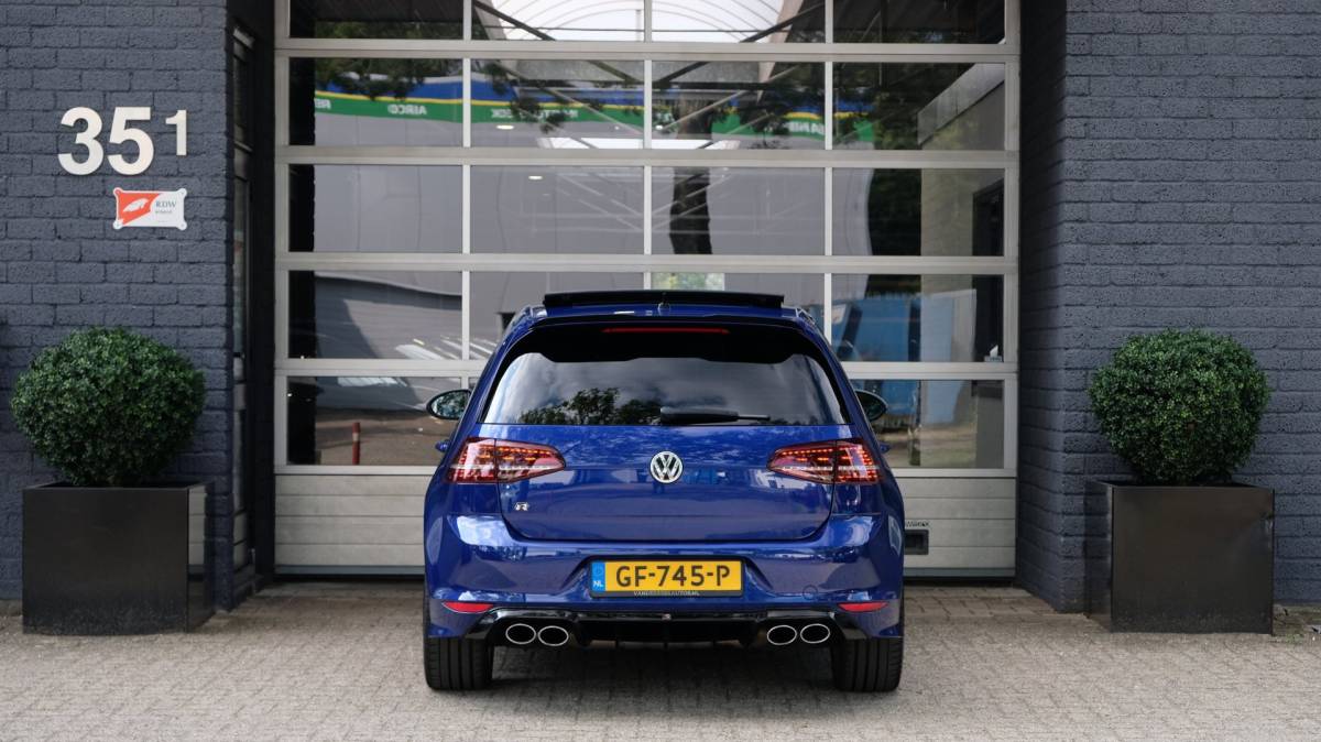 Volkswagen Golf Volkswagen Golf 2.0 TSI R | Orig NL | TTE525 | Pano | Vol!