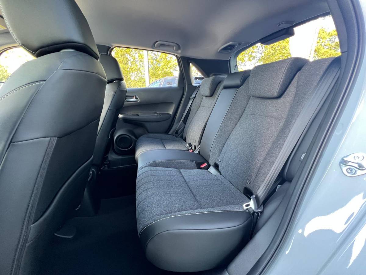 Honda Jazz Honda Jazz 1.5 e:HEV Advance NIEUWE AUTO | VOORRAAD VOORDEEL €1.450,- | AUTOMAAT | ACC | STOEL + STUURVERWARMING | APPLE EN ANDROID AUTO | A. CAMERA | NAVIGATIE |