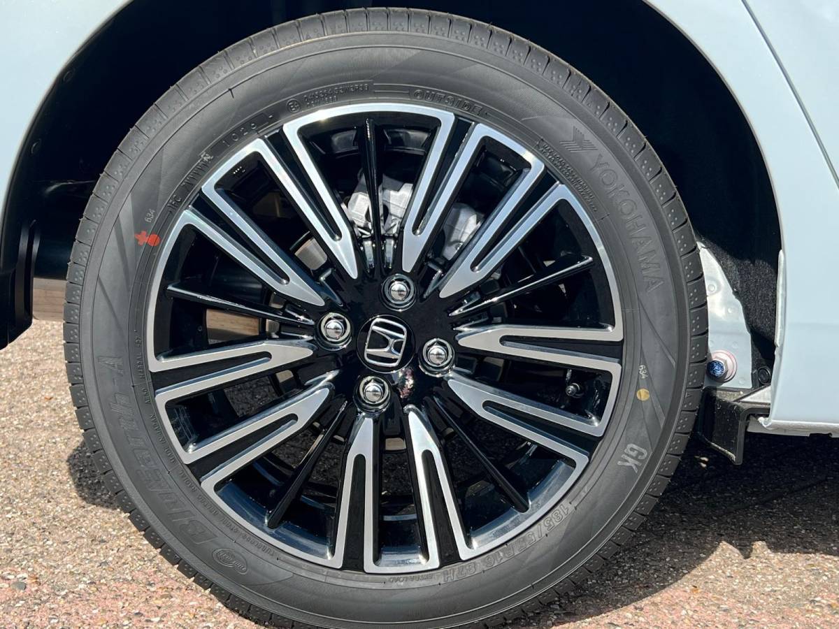 Honda Jazz Honda Jazz 1.5 e:HEV Advance NIEUWE AUTO | VOORRAAD VOORDEEL €1.450,- | AUTOMAAT | ACC | STOEL + STUURVERWARMING | APPLE EN ANDROID AUTO | A. CAMERA | NAVIGATIE |