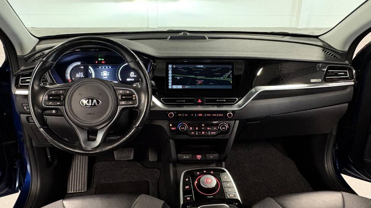 Kia e-Niro Kia e-Niro DynamicPlusLine 39 kWh Schuif/kanteldak | KIA onderhouden