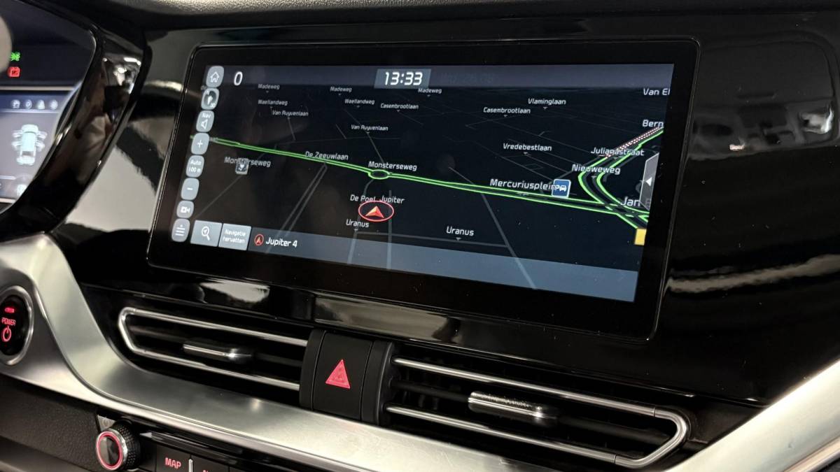 Kia e-Niro Kia e-Niro DynamicPlusLine 39 kWh Schuif/kanteldak | KIA onderhouden