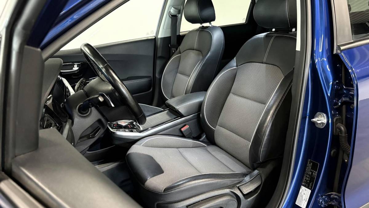 Kia e-Niro Kia e-Niro DynamicPlusLine 39 kWh Schuif/kanteldak | KIA onderhouden