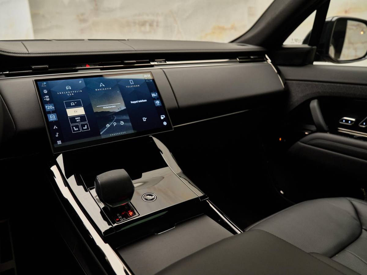 Land Rover Range Rover Sport Land Rover Range Rover Sport P550e Autobiography , NL-auto, pano, Meridian, luchtv., 4W-best., tr.haak, memory, 360° camera, 24″