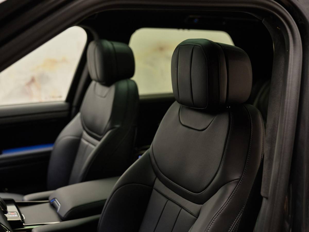 Land Rover Range Rover Sport Land Rover Range Rover Sport P550e Autobiography , NL-auto, pano, Meridian, luchtv., 4W-best., tr.haak, memory, 360° camera, 24″