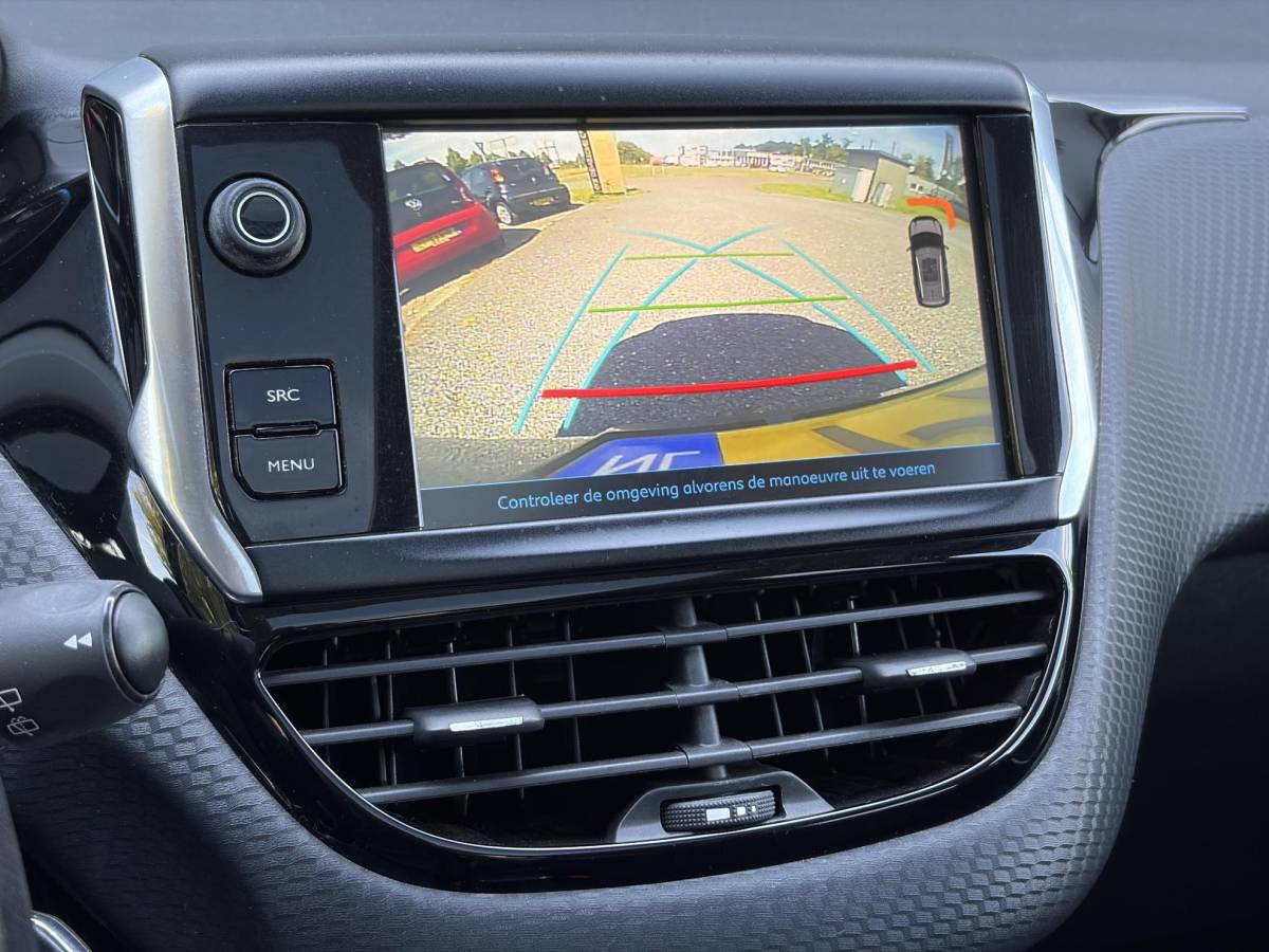 Peugeot 2008 Peugeot 2008 1.2 PureTech Allure ✓1e Eigenaar✓D-riem vv in 2025✓110pk✓Navi✓Pano✓Carplay✓Pdc V+A✓Lm velgen✓N.A.P✓Halfleder✓Clima✓Apk tot 10-2027