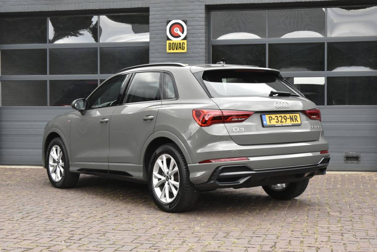 Audi Q3 Audi Q3 35 TFSI S-Edition 2x S-line