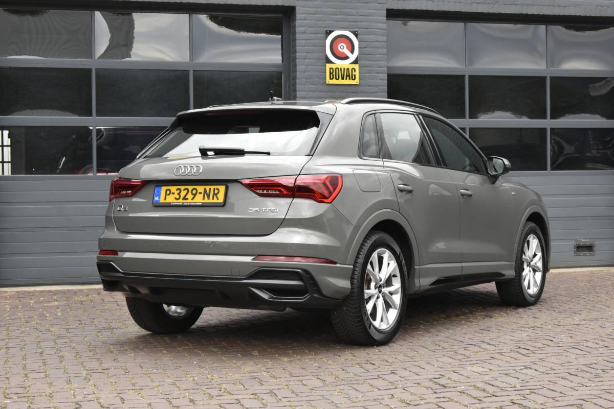 Audi Q3 Audi Q3 35 TFSI S-Edition 2x S-line