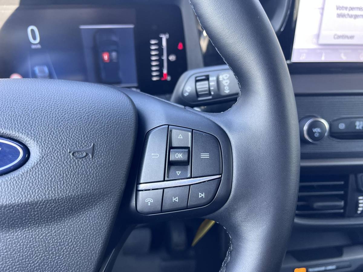 Ford Transit Courier Ford Transit Courier 1.0 EcoBoost Trend 125pk | Automaat | Adaptive cruise control | Achteruitrijcamera |  Navigatie