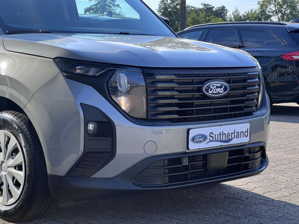 Ford Transit Courier Ford Transit Courier 1.0 EcoBoost Trend 125pk | Automaat | Adaptive cruise control | Achteruitrijcamera |  Navigatie