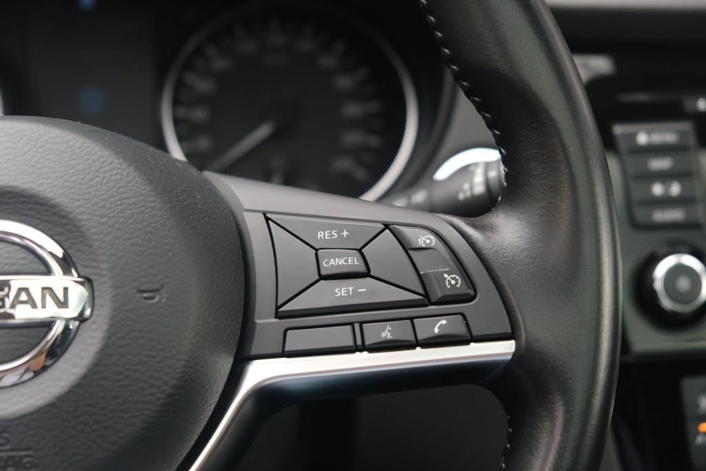 Nissan QASHQAI Nissan Qashqai 1.3 DIG-T 140pk Tekna | Navi | App Connect | Climate | Cruise | Panoramadak | 360° Camera | Keyless | Winter Pakket | Trekhaak