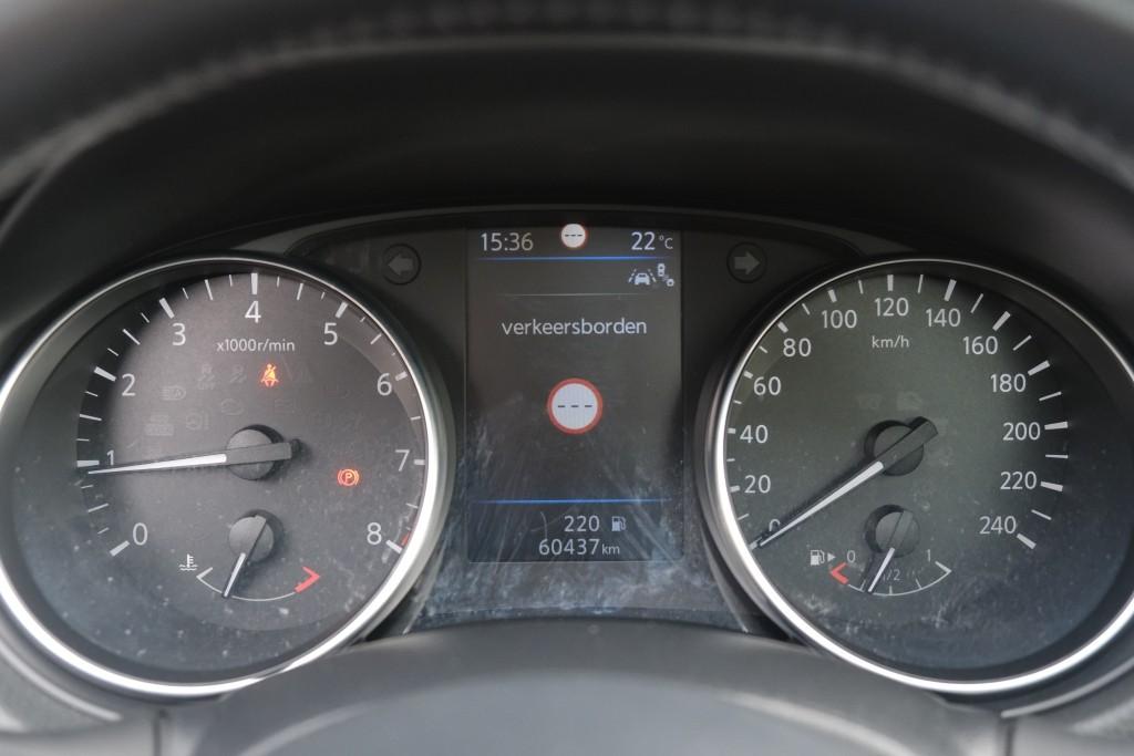 Nissan QASHQAI Nissan Qashqai 1.3 DIG-T 140pk Tekna | Navi | App Connect | Climate | Cruise | Panoramadak | 360° Camera | Keyless | Winter Pakket | Trekhaak