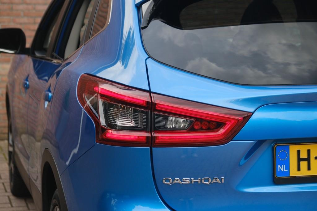Nissan QASHQAI Nissan Qashqai 1.3 DIG-T 140pk Tekna | Navi | App Connect | Climate | Cruise | Panoramadak | 360° Camera | Keyless | Winter Pakket | Trekhaak