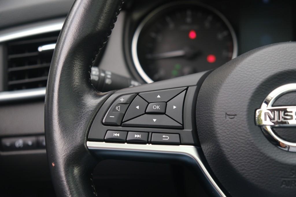Nissan QASHQAI Nissan Qashqai 1.3 DIG-T 140pk Tekna | Navi | App Connect | Climate | Cruise | Panoramadak | 360° Camera | Keyless | Winter Pakket | Trekhaak