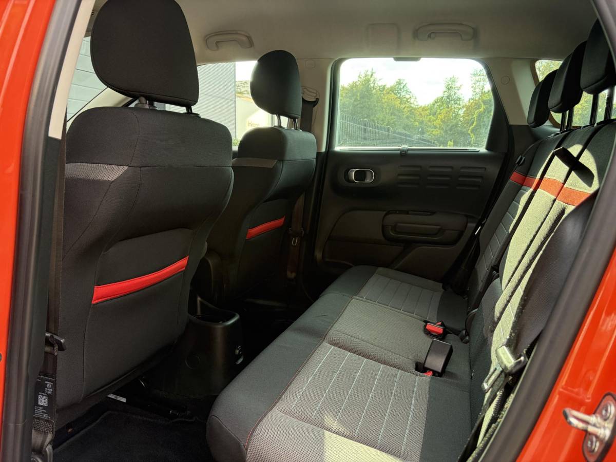Citroën C3 Aircross Citroen C3 Aircross 1.2 PureTech S&S Feel ✓2e Eigenaar✓Trekhaak✓110pk✓Clima✓Cruise✓Lm velgen✓Pdc V+A✓N.A.P✓Rijstrooksensor✓Apk tot 08-2027
