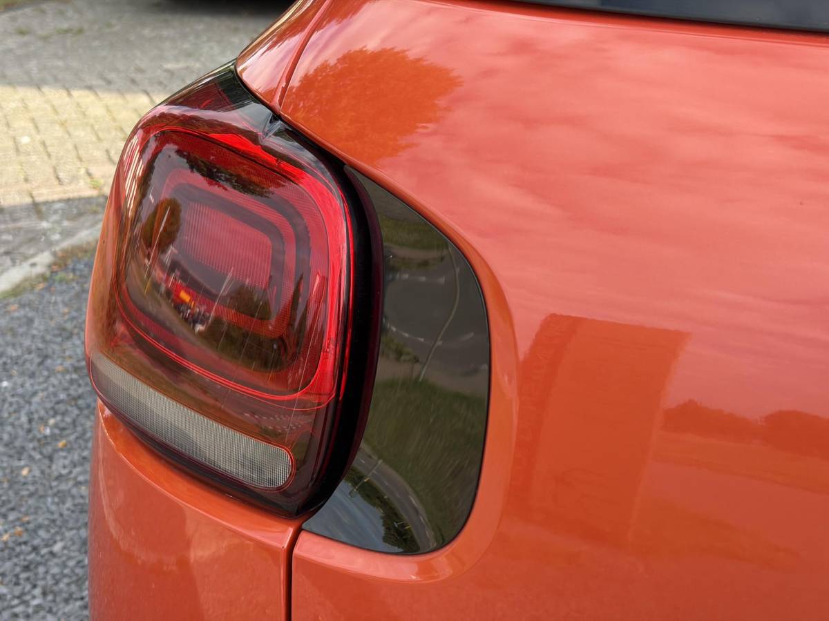 Citroën C3 Aircross Citroen C3 Aircross 1.2 PureTech S&S Feel ✓2e Eigenaar✓Trekhaak✓110pk✓Clima✓Cruise✓Lm velgen✓Pdc V+A✓N.A.P✓Rijstrooksensor✓Apk tot 08-2027