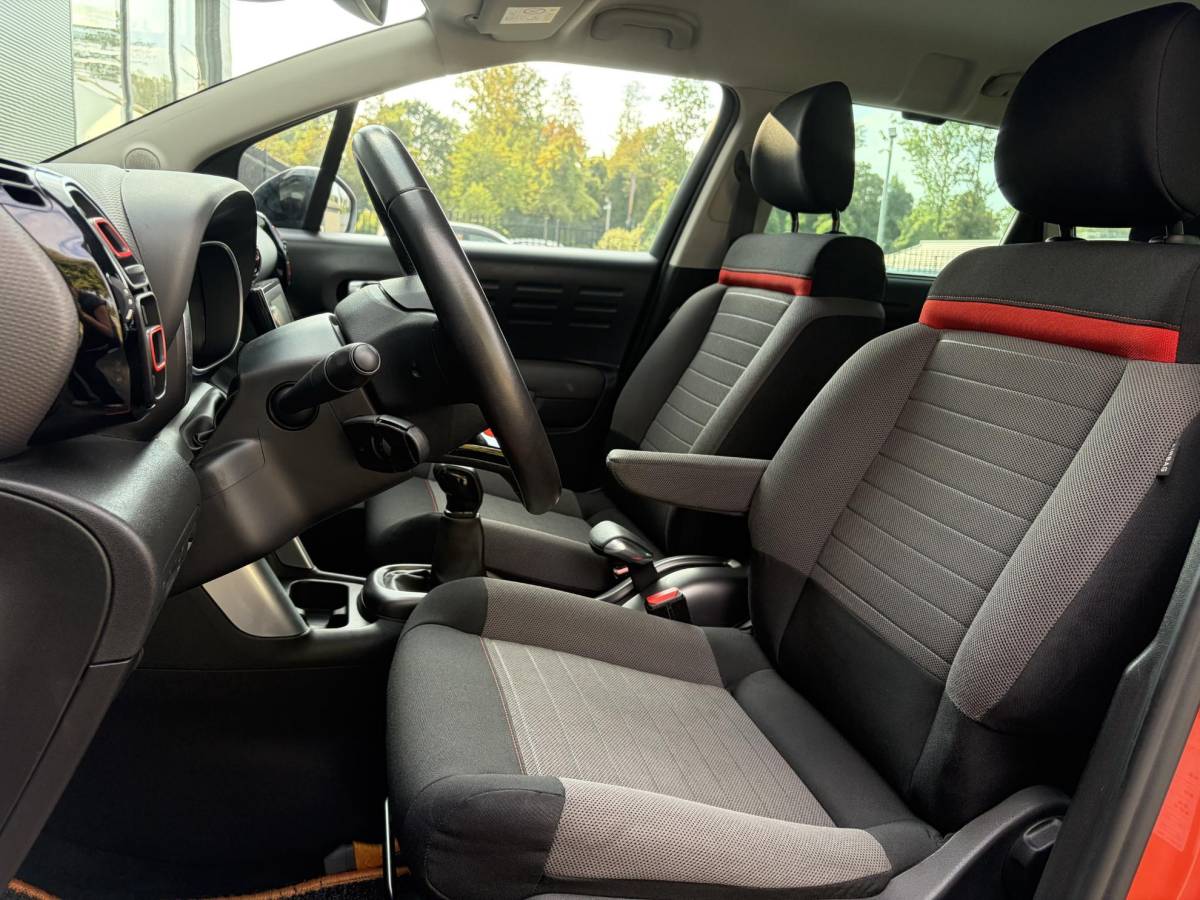 Citroën C3 Aircross Citroen C3 Aircross 1.2 PureTech S&S Feel ✓2e Eigenaar✓Trekhaak✓110pk✓Clima✓Cruise✓Lm velgen✓Pdc V+A✓N.A.P✓Rijstrooksensor✓Apk tot 08-2027