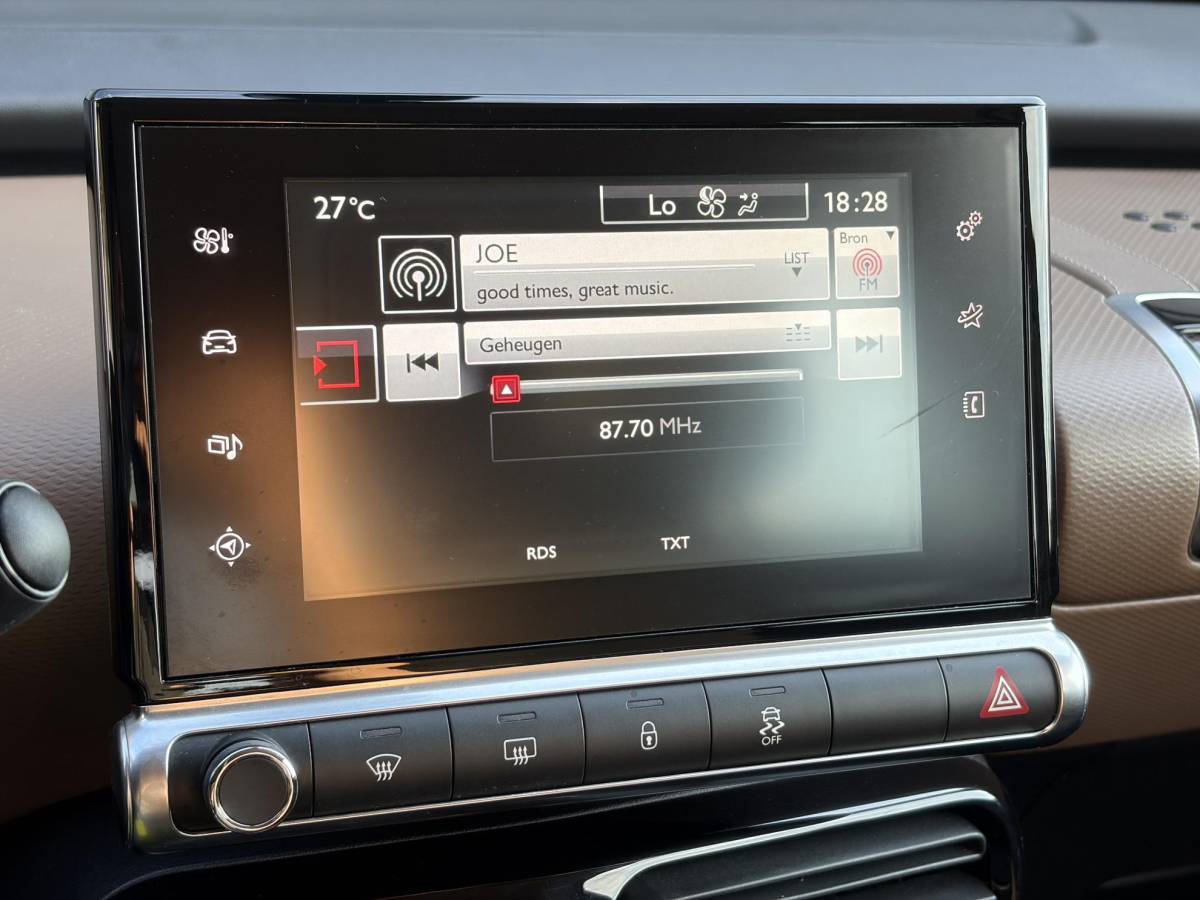 Citroën C4 Cactus Citroen C4 Cactus 1.2 PureTech Feel ✓D-riem vv in 06-2025✓Navi✓Carplay✓Clima✓Cruise✓Pdc✓Automaat✓N.A.P✓Apk tot 06-2027