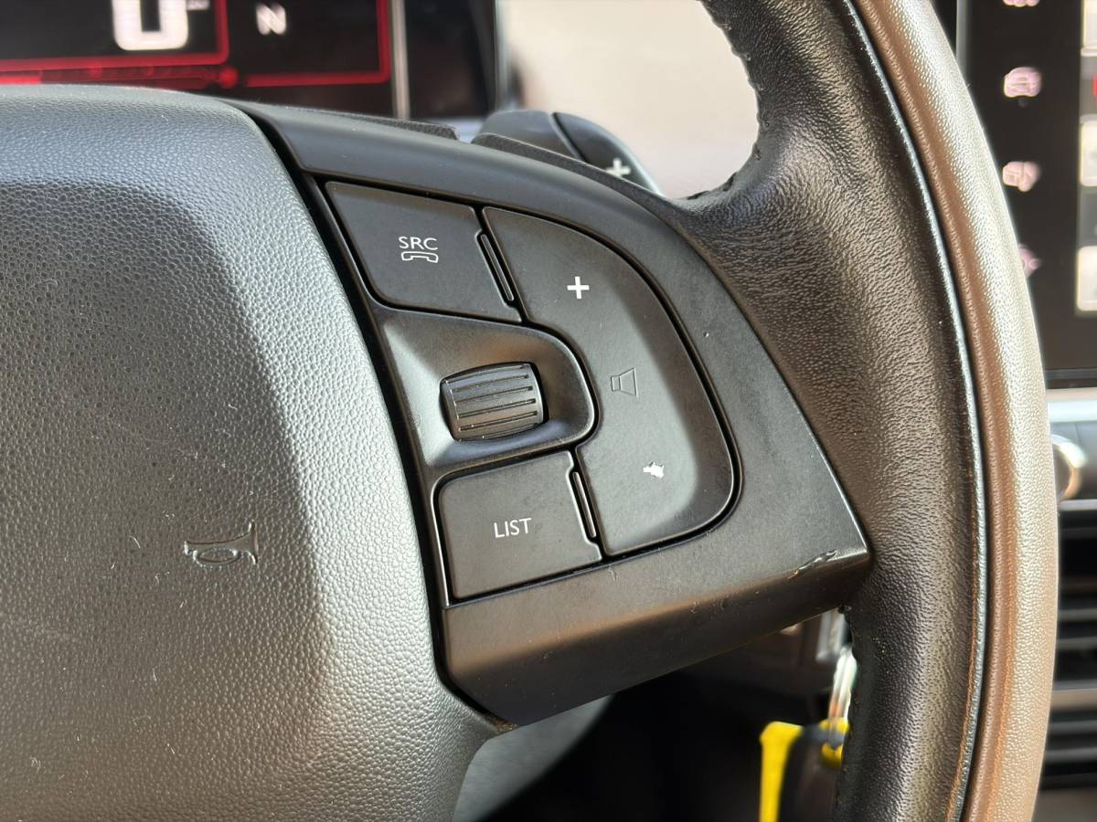 Citroën C4 Cactus Citroen C4 Cactus 1.2 PureTech Feel ✓D-riem vv in 06-2025✓Navi✓Carplay✓Clima✓Cruise✓Pdc✓Automaat✓N.A.P✓Apk tot 06-2027