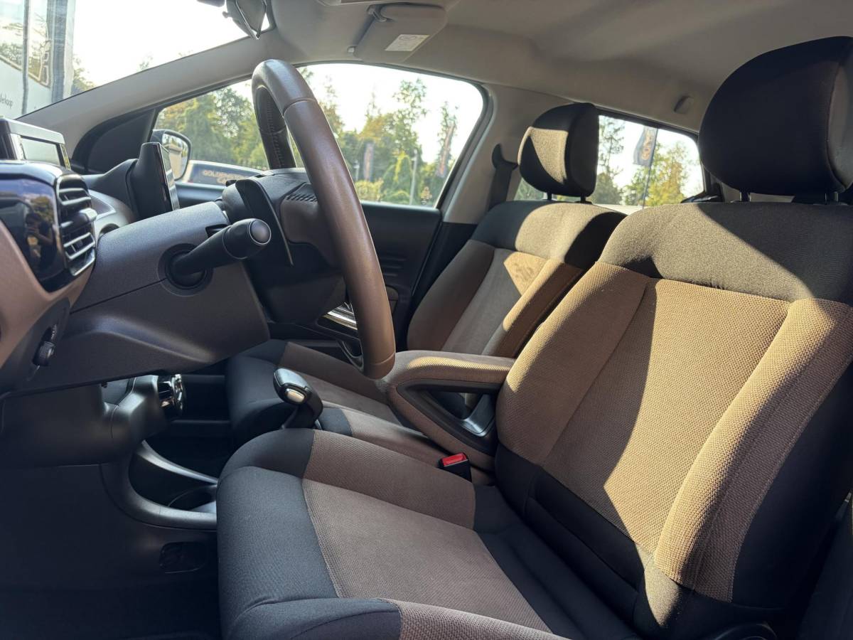 Citroën C4 Cactus Citroen C4 Cactus 1.2 PureTech Feel ✓D-riem vv in 06-2025✓Navi✓Carplay✓Clima✓Cruise✓Pdc✓Automaat✓N.A.P✓Apk tot 06-2027