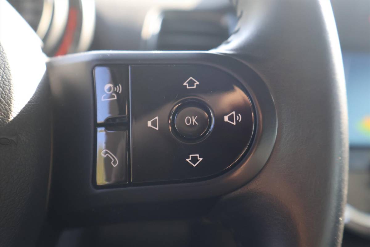 MINI Clubman Mini Mini Clubman (f54) 1.5 Business Edition AUT | Navigatie | Cruise | Climate | Carplay | LED |