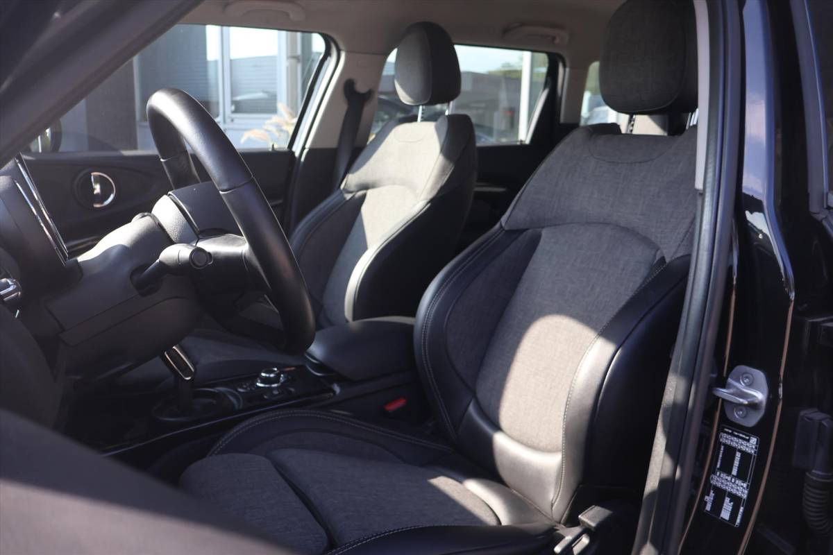 MINI Clubman Mini Mini Clubman (f54) 1.5 Business Edition AUT | Navigatie | Cruise | Climate | Carplay | LED |