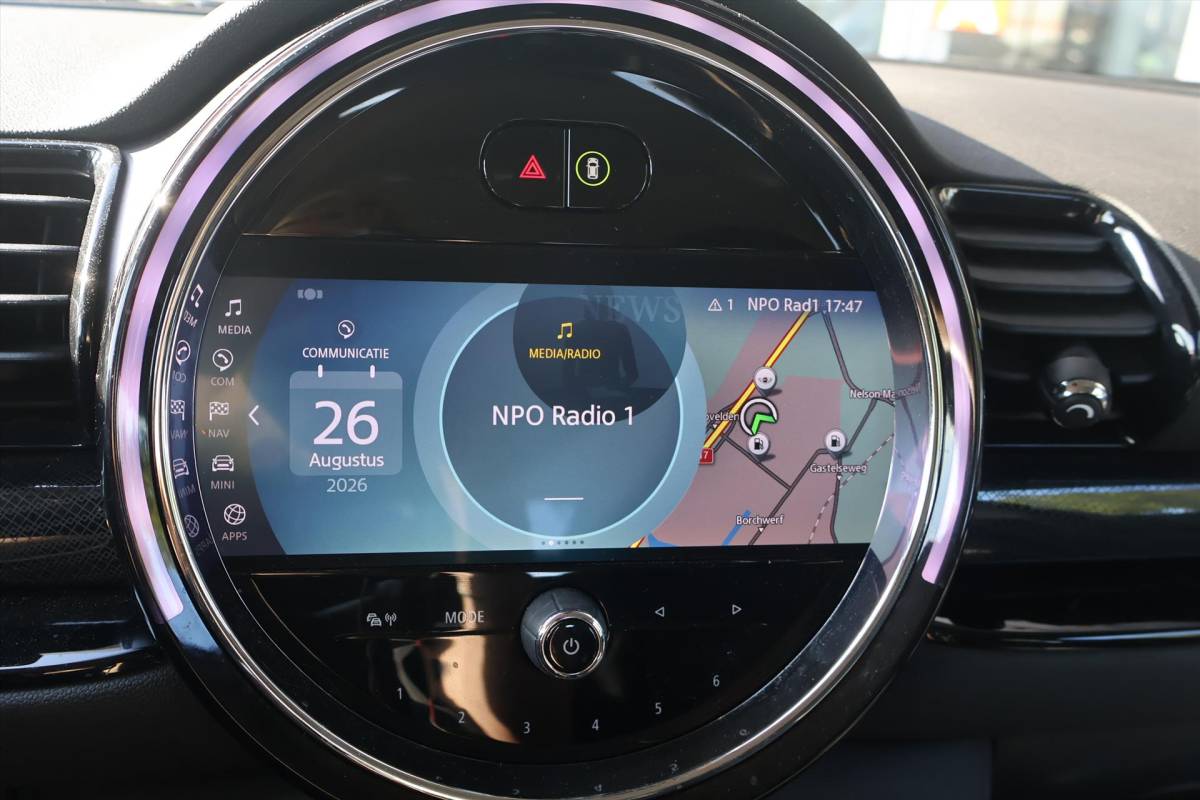 MINI Clubman Mini Mini Clubman (f54) 1.5 Business Edition AUT | Navigatie | Cruise | Climate | Carplay | LED |
