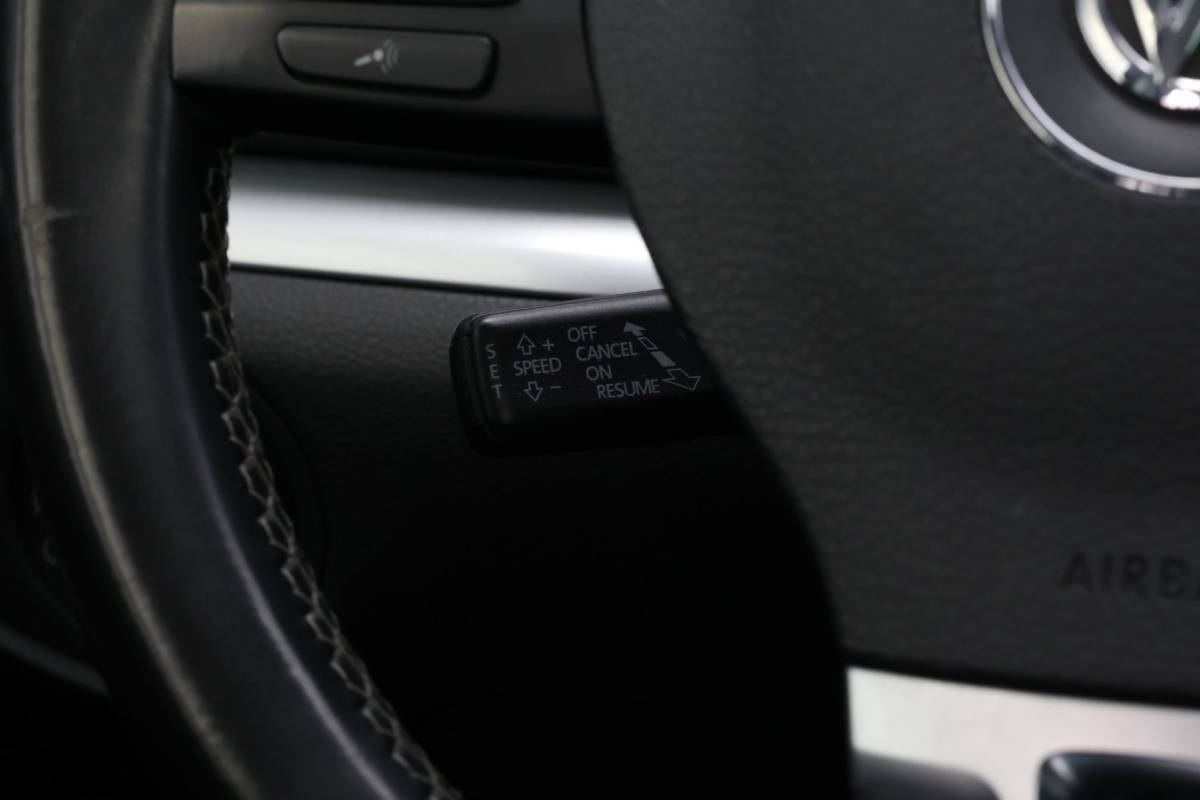 Volkswagen Sharan Volkswagen Sharan 1.4 TSI Highline 7p. | Panoramadak | Stoelverwarming | Elec. Deuren!