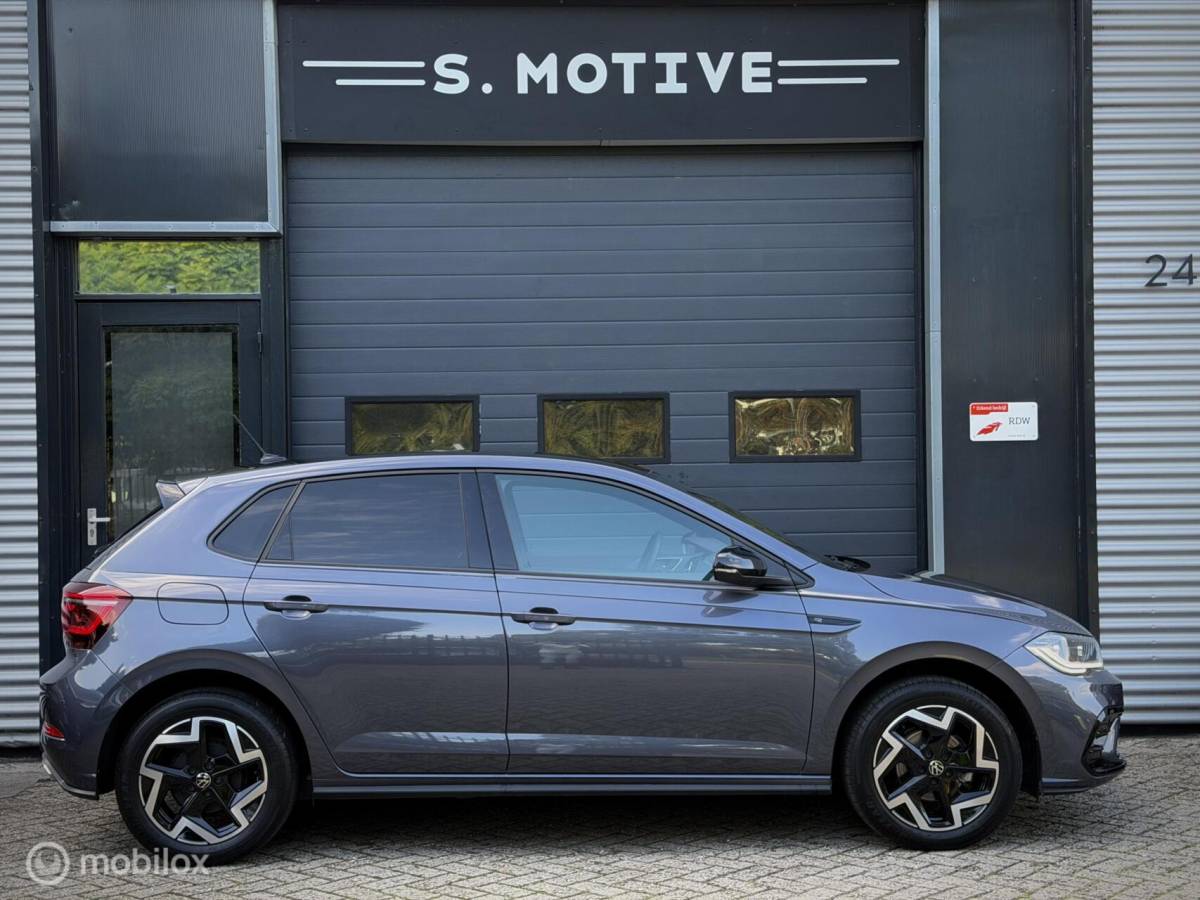 Volkswagen Polo Volkswagen Polo 1.0 TSI R-Line. BTW, Camera, DSG, IQ, Clima, Stoelvwr, ACC,