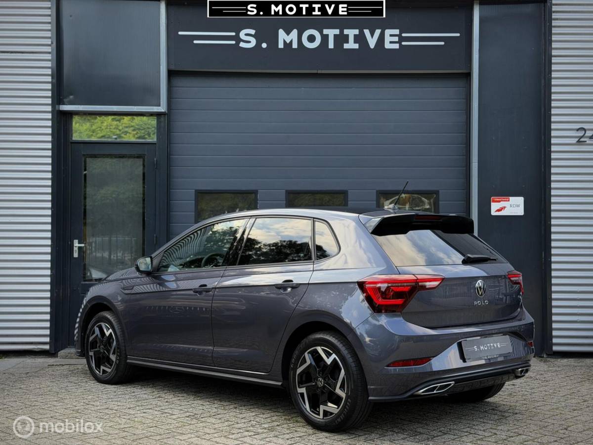Volkswagen Polo Volkswagen Polo 1.0 TSI R-Line. BTW, Camera, DSG, IQ, Clima, Stoelvwr, ACC,
