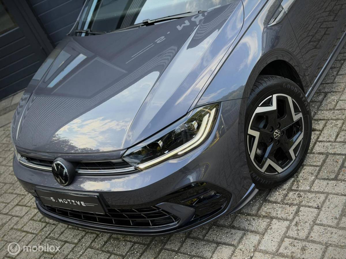 Volkswagen Polo Volkswagen Polo 1.0 TSI R-Line. BTW, Camera, DSG, IQ, Clima, Stoelvwr, ACC,