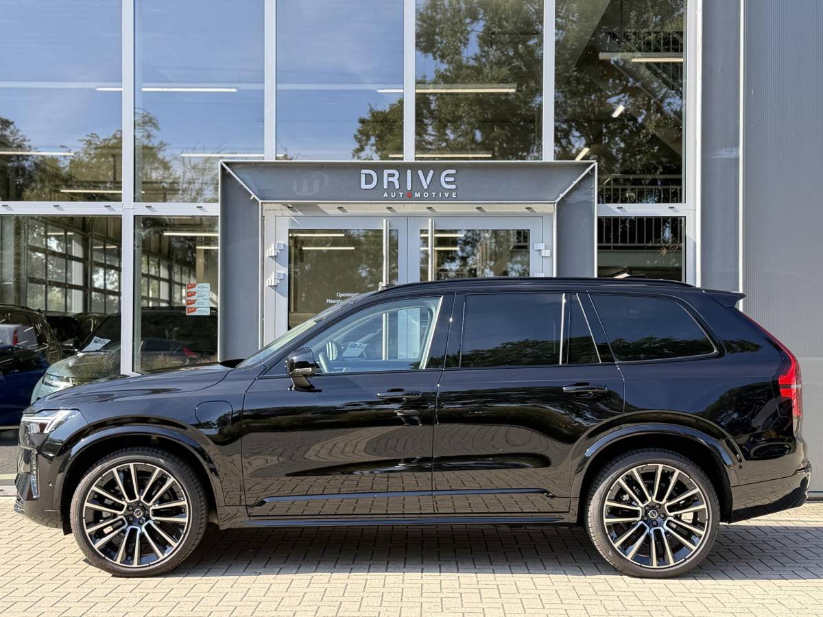 Volvo XC90 Volvo XC90 2.0 T8 Plug-in hybrid AWD Ultra Dark |Full Option|Pano|B&W|Massage/Ventilatie|Luchtvering|Trekhaak