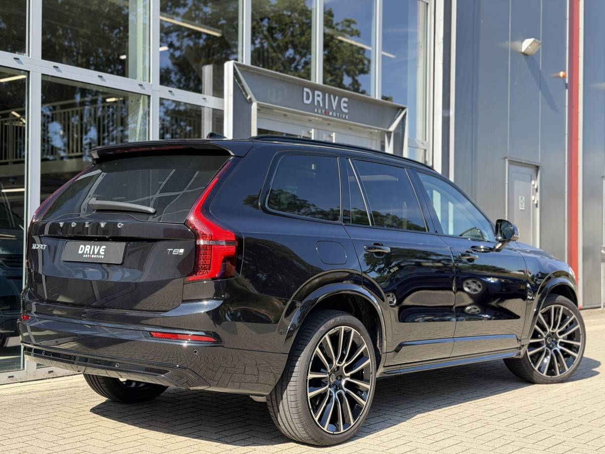 Volvo XC90 Volvo XC90 2.0 T8 Plug-in hybrid AWD Ultra Dark |Full Option|Pano|B&W|Massage/Ventilatie|Luchtvering|Trekhaak