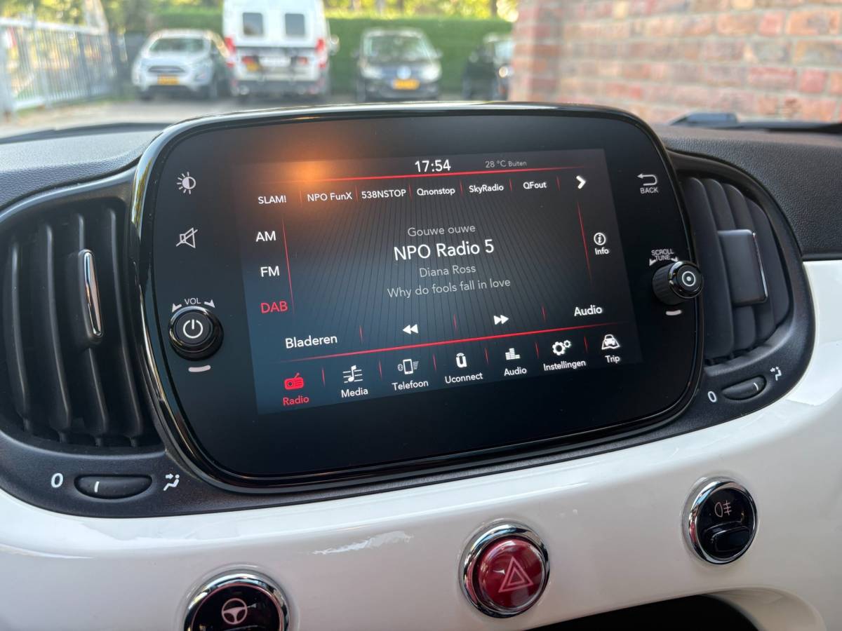 Fiat 500 Fiat 500 1.0 Hybrid Dolcevita|Carplay|Panoramadak|PDC
