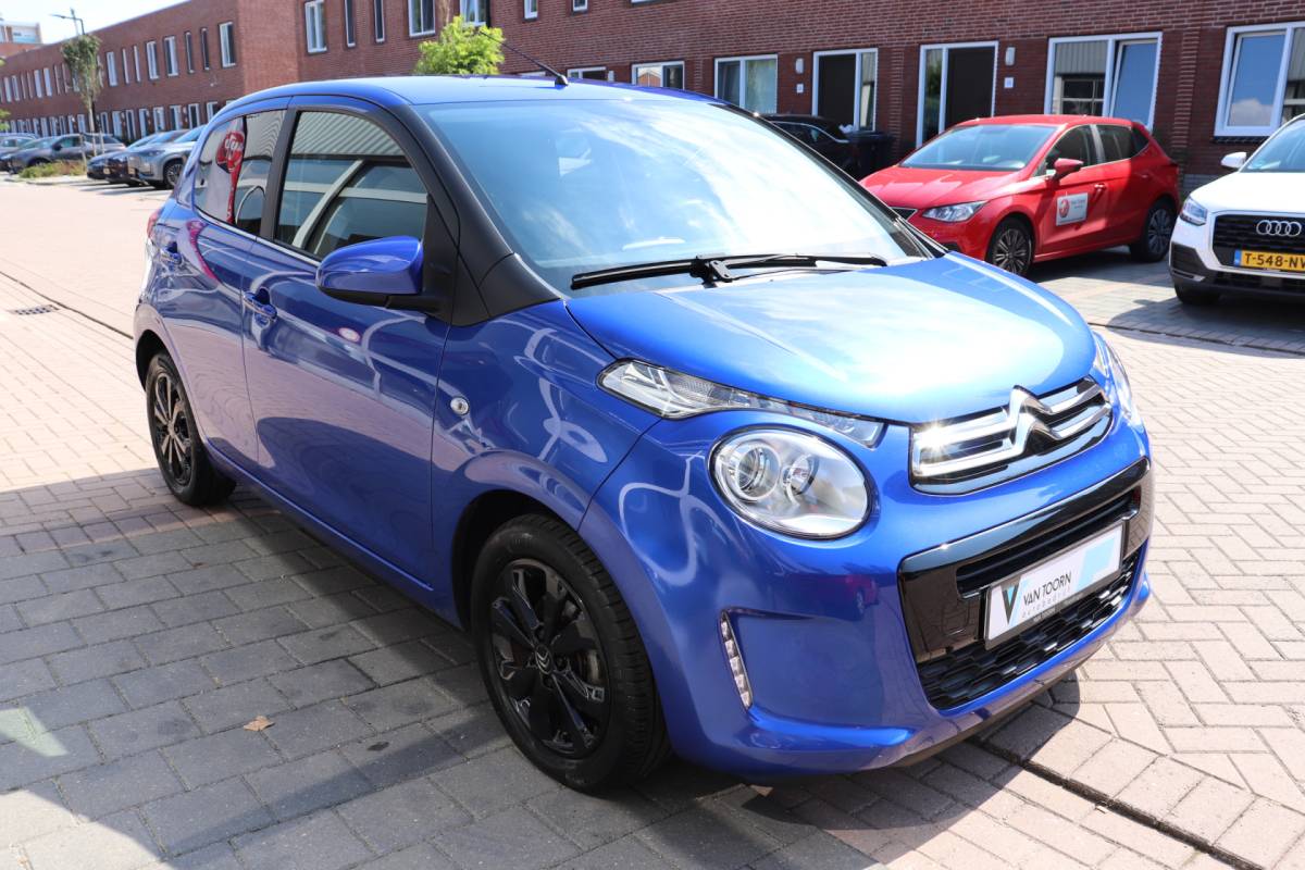 Citroën C1 Citroën C1 1.0 VTi Shine. Scherm voor Apple Carplay/Android Auto.