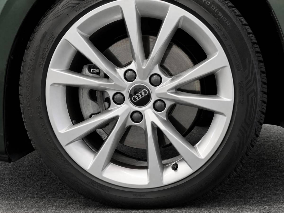 Audi A3 Audi A3 Sportback 40 TFSIe 204pk S edition · Camera · Panoramadak · Apple/Android Car Play · Park Assist · 17” Inch · Garantie t/m 01-01-2030 of 100.000km