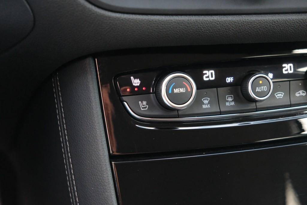 Opel Grandland Opel Grandland 1.6 Turbo Plug-In Hybrid 300pk 4×4 EAT8 GSe | Navi | App Connect | Climate | Adaptive Cruise | Keyless | Elektrische Achterklep | Camera | Leder Pakket