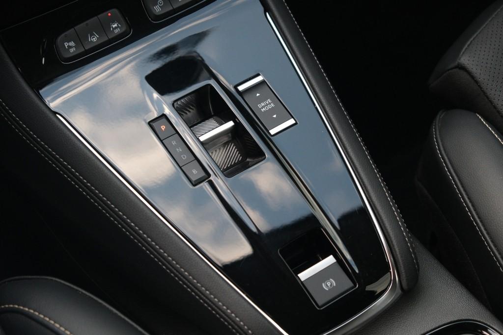 Opel Grandland Opel Grandland 1.6 Turbo Plug-In Hybrid 300pk 4×4 EAT8 GSe | Navi | App Connect | Climate | Adaptive Cruise | Keyless | Elektrische Achterklep | Camera | Leder Pakket