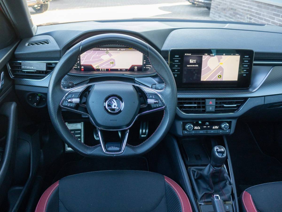 Škoda Scala Skoda Scala 1.5 TSI ACT Monte Carlo ABT Edition S 191 PK Pano Full LED