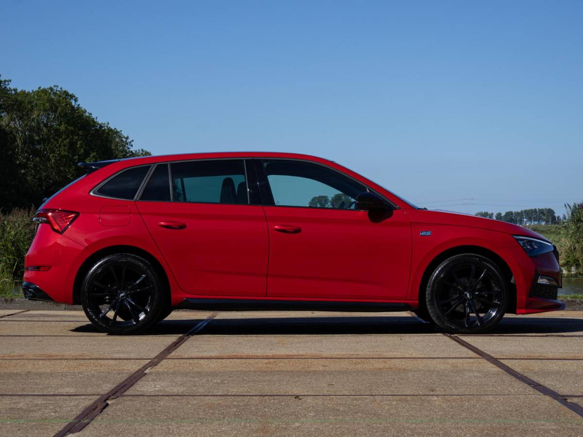 Škoda Scala Skoda Scala 1.5 TSI ACT Monte Carlo ABT Edition S 191 PK Pano Full LED