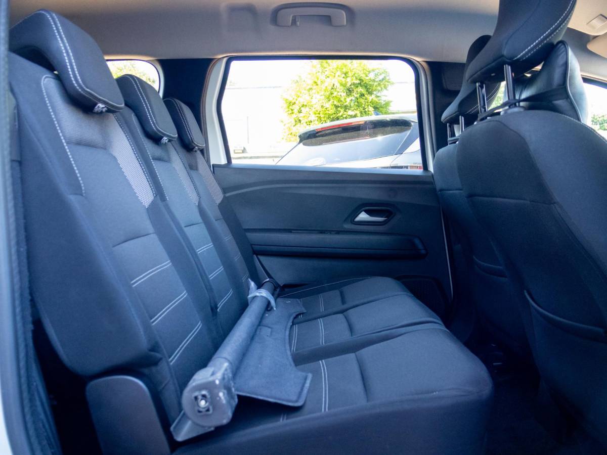 Dacia Jogger Dacia Jogger 1.0 TCe 100 ECO-G Expression 7p. LPG Airco Apple CarPlay
