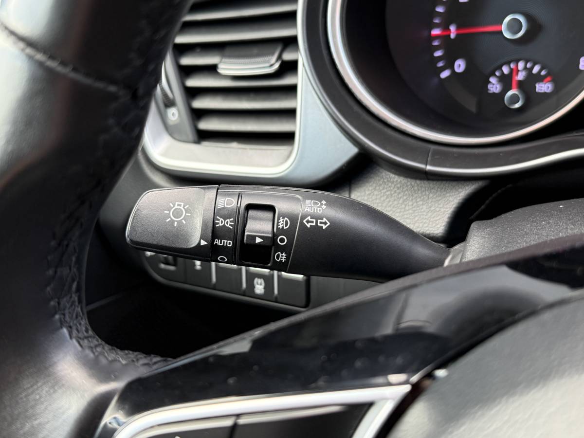 Kia Ceed Sportswagon Kia Ceed Sportswagon BWJ 2024 1.0 T-GDi 120 PK MHEV DynamicLine AUTOMAAT | ADAPTIVE CRUISE | CARPLAY+ANDROID | LANE ASSIST |CAMERA | NAVI | CLIMA | DAB | FULL LED | LMV | PDC