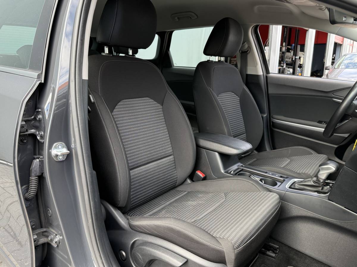 Kia Ceed Sportswagon Kia Ceed Sportswagon BWJ 2024 1.0 T-GDi 120 PK MHEV DynamicLine AUTOMAAT | ADAPTIVE CRUISE | CARPLAY+ANDROID | LANE ASSIST |CAMERA | NAVI | CLIMA | DAB | FULL LED | LMV | PDC