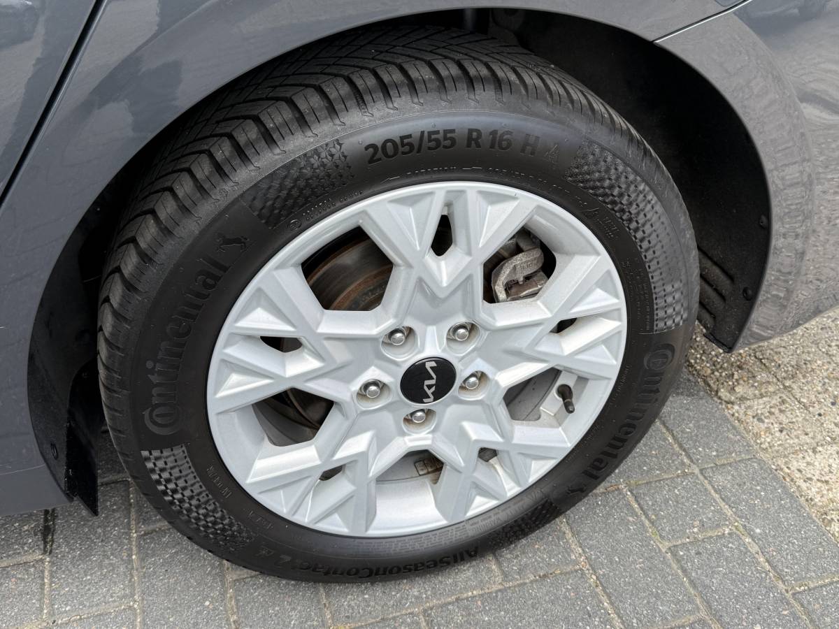 Kia Ceed Sportswagon Kia Ceed Sportswagon BWJ 2024 1.0 T-GDi 120 PK MHEV DynamicLine AUTOMAAT | ADAPTIVE CRUISE | CARPLAY+ANDROID | LANE ASSIST |CAMERA | NAVI | CLIMA | DAB | FULL LED | LMV | PDC