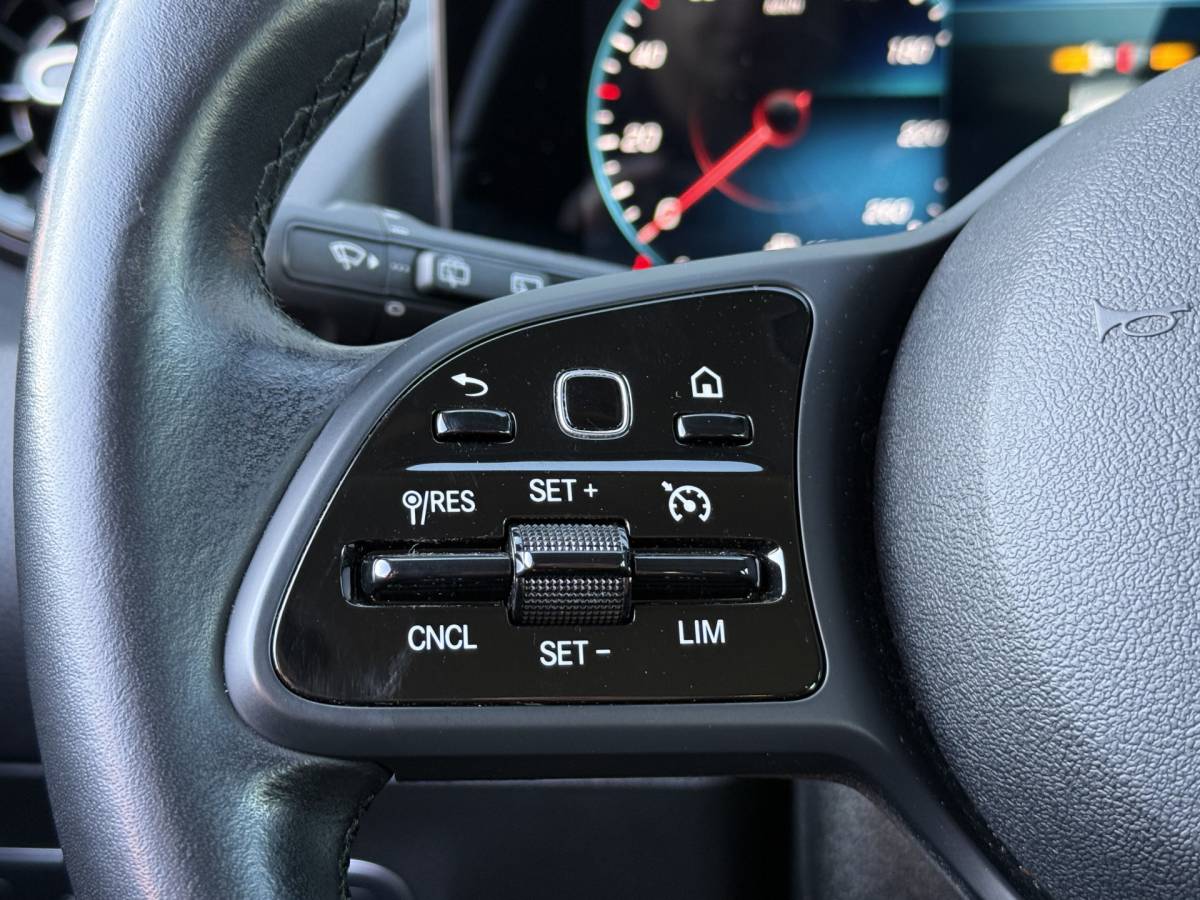 Mercedes-Benz B-Klasse Mercedes-Benz B-klasse 200 Business Solution BWJ 2021 STOELVERW. | NAVI | DAB | CAMERA | LED | FLIPPERS | CLIMA |