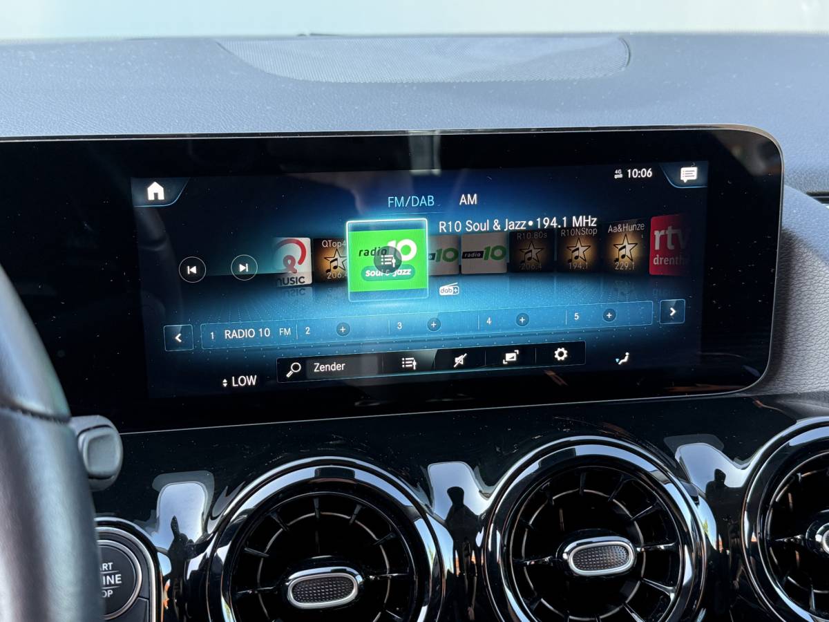 Mercedes-Benz B-Klasse Mercedes-Benz B-klasse 200 Business Solution BWJ 2021 STOELVERW. | NAVI | DAB | CAMERA | LED | FLIPPERS | CLIMA |
