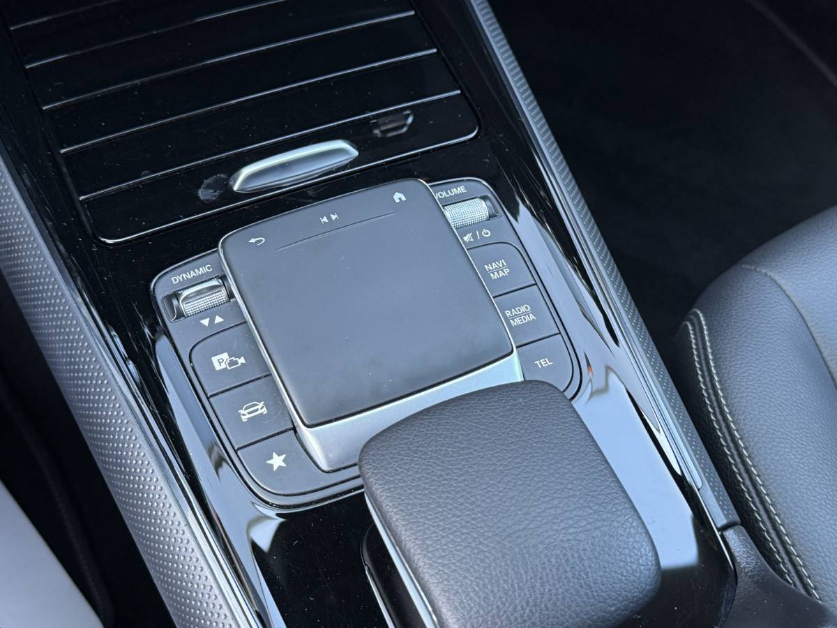 Mercedes-Benz B-Klasse Mercedes-Benz B-klasse 200 Business Solution BWJ 2021 STOELVERW. | NAVI | DAB | CAMERA | LED | FLIPPERS | CLIMA |