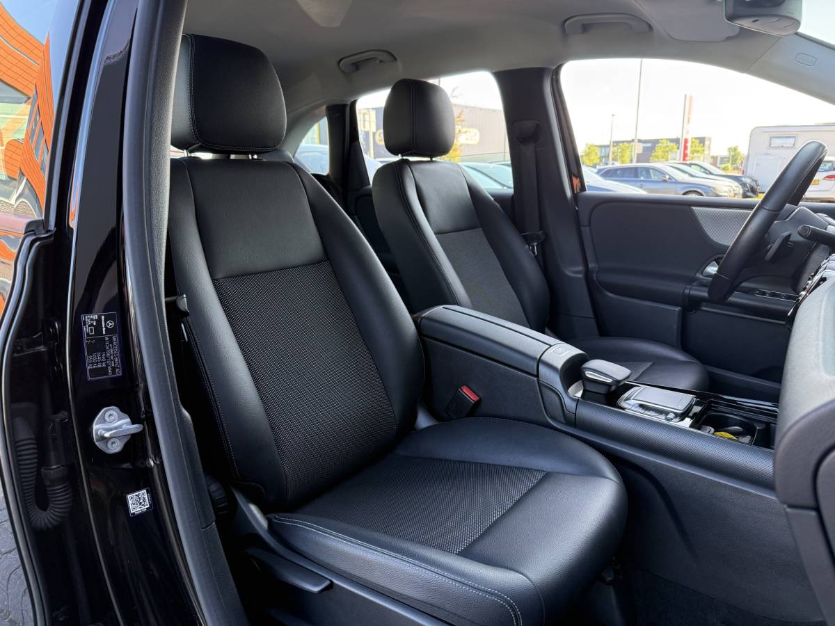 Mercedes-Benz B-Klasse Mercedes-Benz B-klasse 200 Business Solution BWJ 2021 STOELVERW. | NAVI | DAB | CAMERA | LED | FLIPPERS | CLIMA |