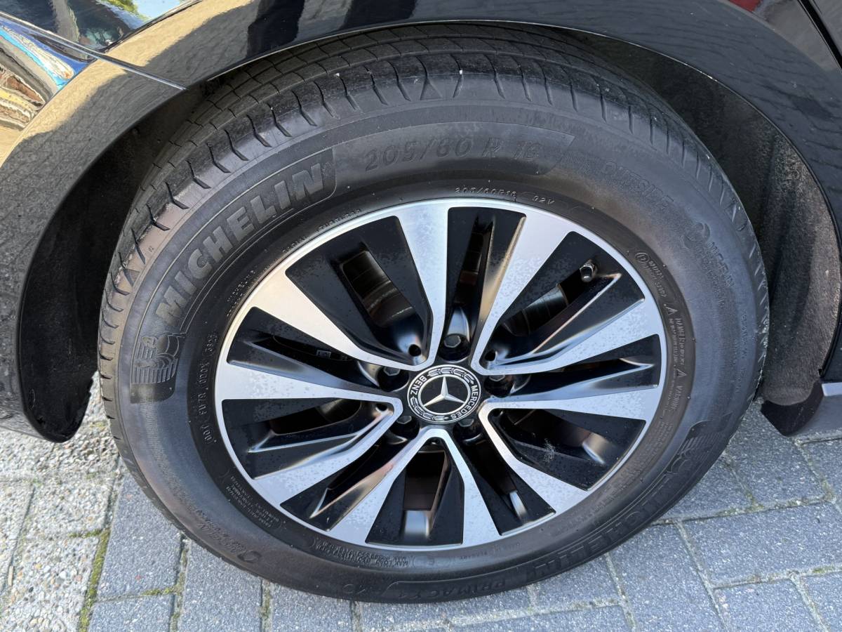 Mercedes-Benz B-Klasse Mercedes-Benz B-klasse 200 Business Solution BWJ 2021 STOELVERW. | NAVI | DAB | CAMERA | LED | FLIPPERS | CLIMA |