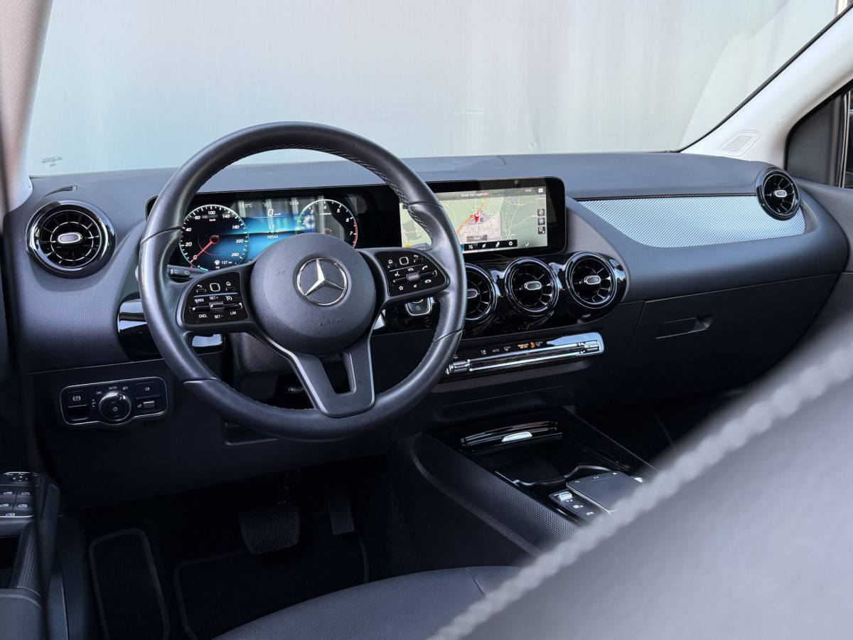 Mercedes-Benz B-Klasse Mercedes-Benz B-klasse 200 Business Solution BWJ 2021 STOELVERW. | NAVI | DAB | CAMERA | LED | FLIPPERS | CLIMA |